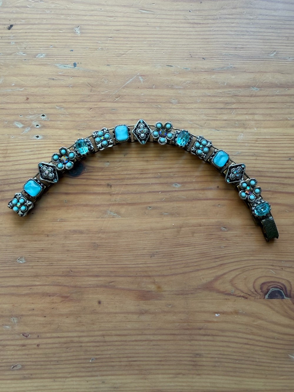 Sweet Romance Turquoise and Aqua Clasp Bracelet